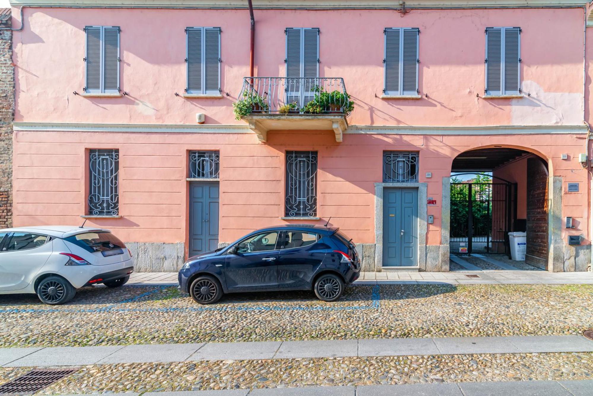 La Corte 48 - Pavia City - By Host4U Luaran gambar